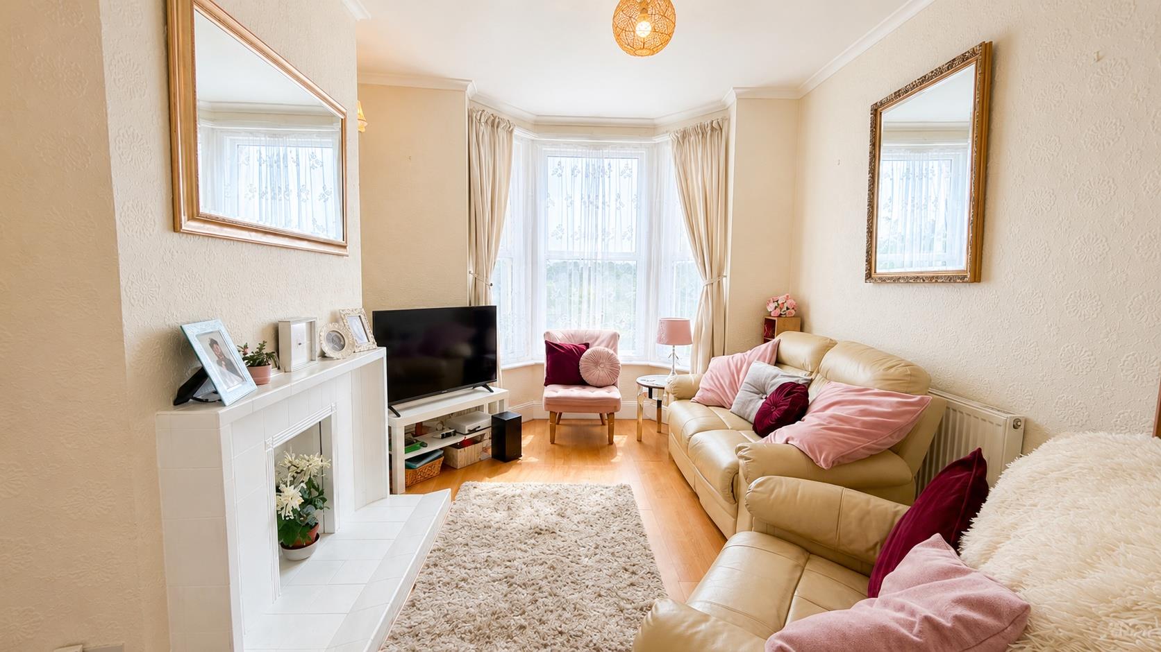 3 bed property in Halton Terrace, Hastings